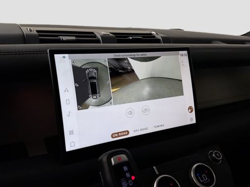 Certified 2023 Land Rover Defender 130 SE image 15