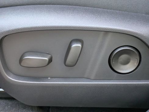 New 2026 Chevrolet Equinox LT w/ Convenience Package II image 21