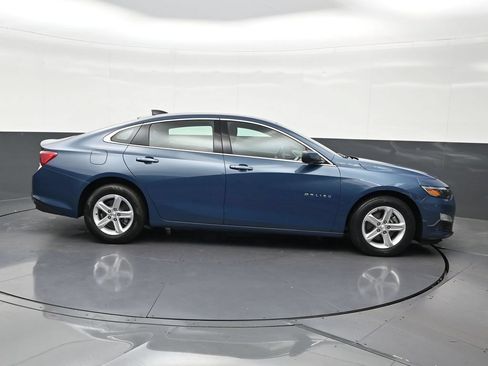 Used 2024 Chevrolet Malibu LS FWD image 7