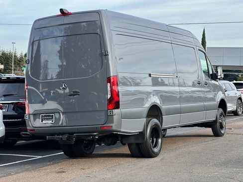 New 2026 Mercedes-Benz Sprinter 3500 image 4