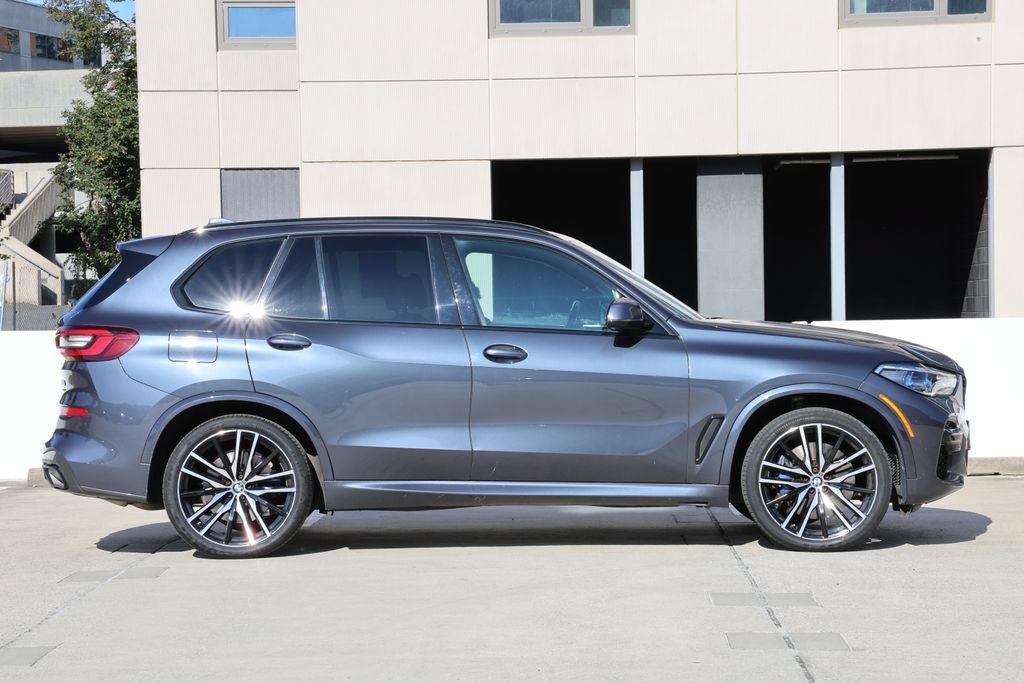 Used 2022 BMW X5 M50i w/ Executive Package AWD/4WD image 5