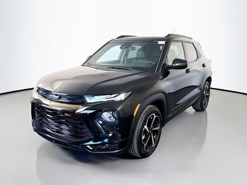 Used 2022 Chevrolet TrailBlazer RS FWD image 4