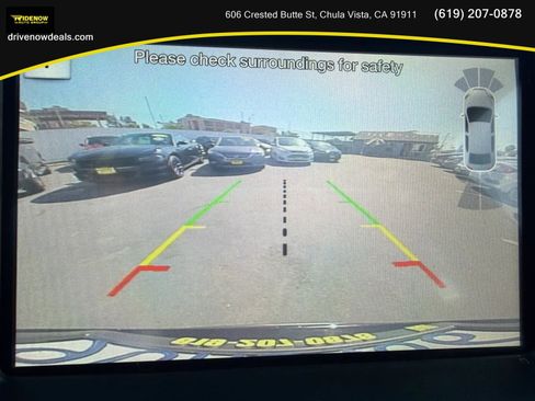 Used 2017 Ford Explorer XLT w/ Equipment Group 202A FWD image 21