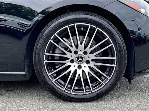 Used 2026 Mercedes-Benz C 300 4MATIC Sedan image 9