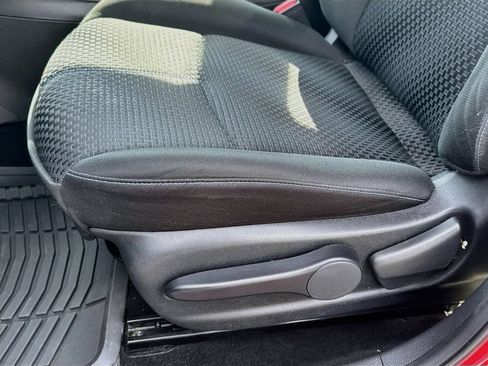 Used 2019 Nissan Sentra SR FWD image 18