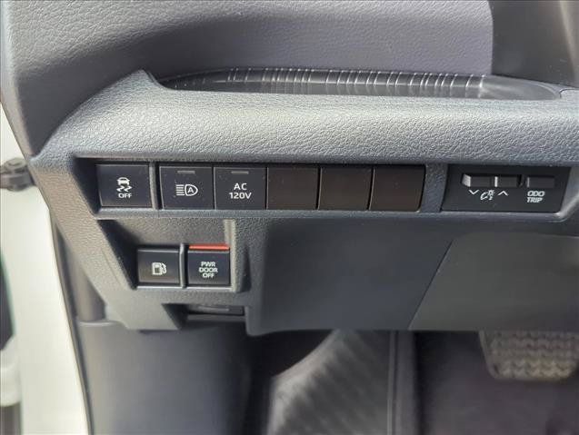 Certified 2023 Toyota Sienna XSE AWD/4WD image 14