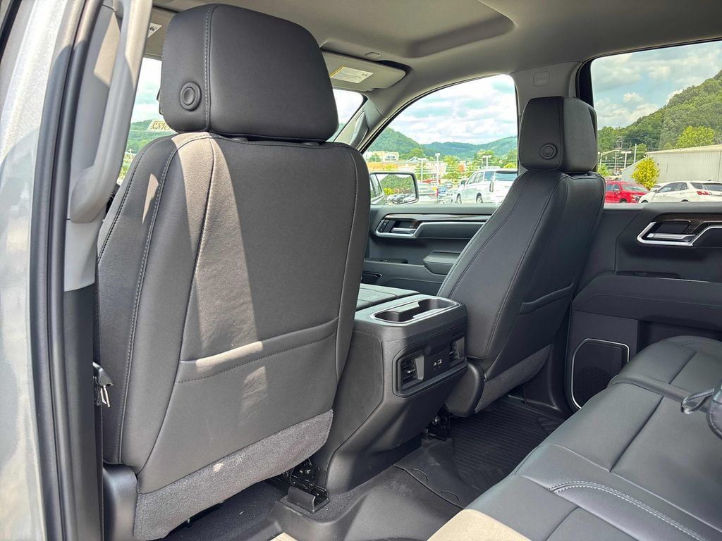 New 2026 Chevrolet Silverado 1500 RST w/ Convenience Package II AWD/4WD image 21
