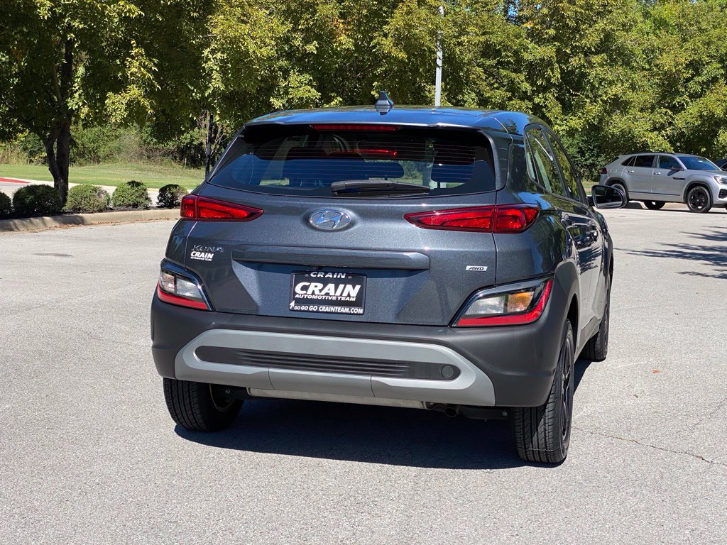 Used 2022 Hyundai Kona SE AWD/4WD image 8