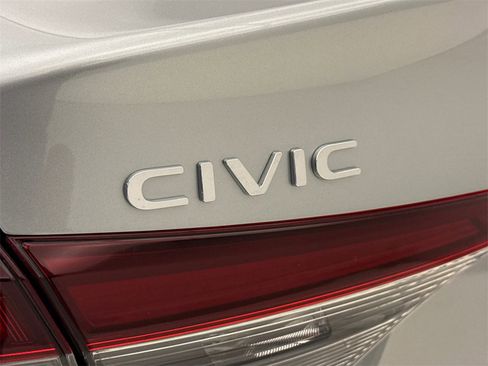 Certified 2025 Honda Civic Sport image 12