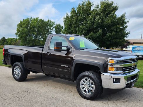 Used 2018 Chevrolet Silverado 3500 LT w/ LT Convenience Package image 7