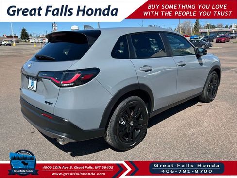 New 2026 Honda HR-V Sport image 9