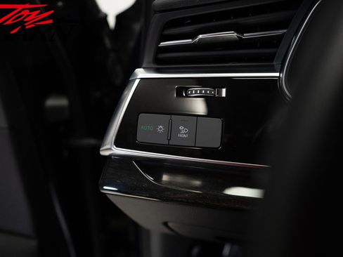 Used 2023 Audi Q7 3.0T Premium Plus image 31