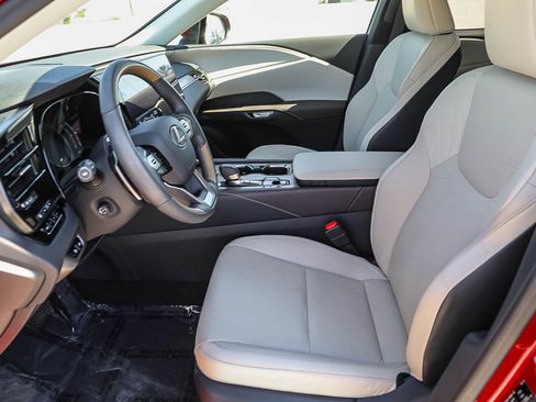 Used 2023 Lexus RX 350h 350h Premium w/ Cold Area Package image 17