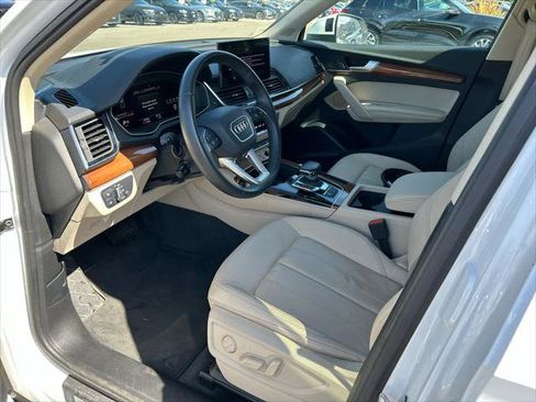 Used 2023 Audi Q5 2.0T Premium Plus w/ Premium Plus Package image 5