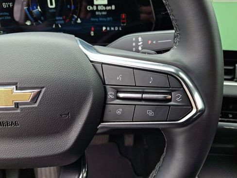 Used 2025 Chevrolet Equinox LT FWD image 21