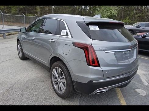 Used 2025 Cadillac XT5 Premium Luxury w/ Technology Package image 2