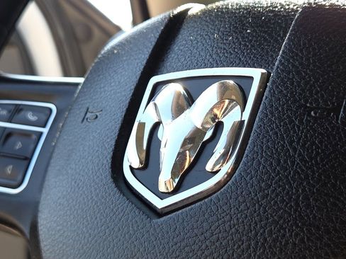 Used 2017 RAM 2500 SLT image 23