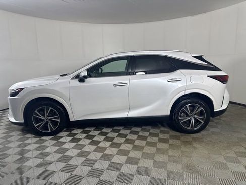 Used 2023 Lexus RX 350 Premium w/ Accessory Package AWD/4WD image 4