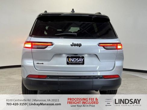 New 2025 Jeep Grand Cherokee L Limited w/ Trailer Tow Package AWD/4WD image 6