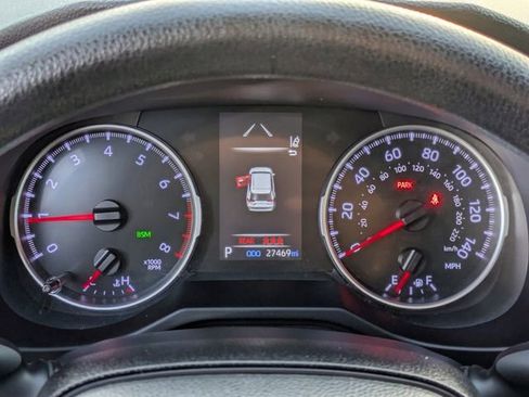 Used 2022 Toyota RAV4 XLE w/ Convenience Package image 20