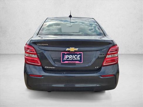 Used 2019 Chevrolet Sonic LT image 6