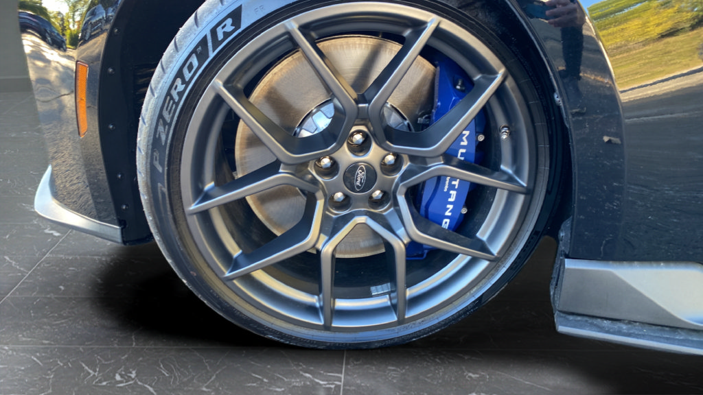 New 2026 Ford Mustang Dark Horse SC w/ Carbon Fiber Exterior Package RWD image 40