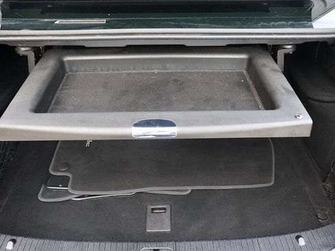 Used 2014 Mercedes-Benz E 350 Sedan image 23