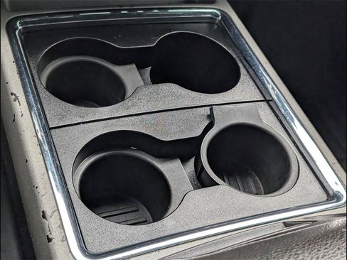 Used 2013 Ford F250 Lariat w/ Chrome Pkg image 17