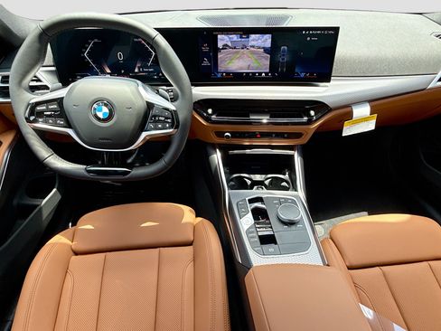 New 2026 BMW 330i xDrive Sedan w/ Convenience Package AWD/4WD image 16