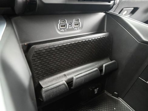 Used 2023 RAM 1500 Laramie image 30