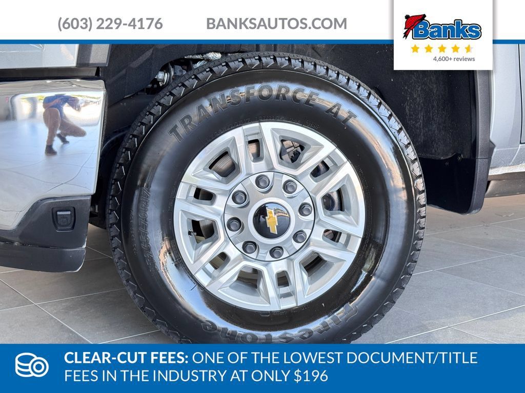 Certified 2025 Chevrolet Silverado 2500 LT w/ Safety Package AWD/4WD image 4