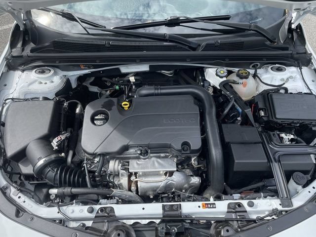 Certified 2025 Chevrolet Malibu LT FWD image 25