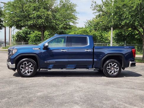 Certified 2023 GMC Sierra 1500 SLT AWD/4WD image 4