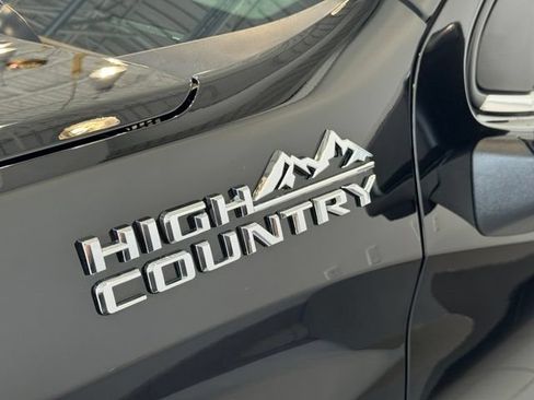 Certified 2024 Chevrolet Silverado 1500 High Country AWD/4WD image 35