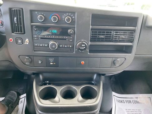 Used 2008 Chevrolet Express 3500 Extended Passenger w/ LT Preferred Equipment Group RWD image 14