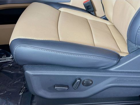 New 2026 Ford F350 Lariat w/ Lariat Premium Package image 24