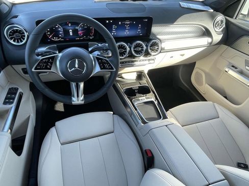 Certified 2025 Mercedes-Benz GLB 250 image 14