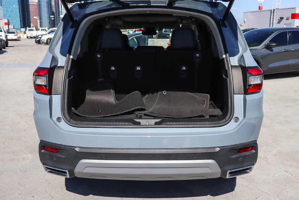 Used 2024 Honda Pilot Touring image 29