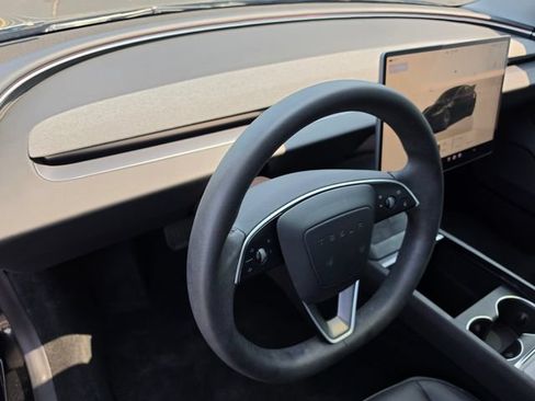 Used 2024 Tesla Model 3 Long Range AWD/4WD image 23