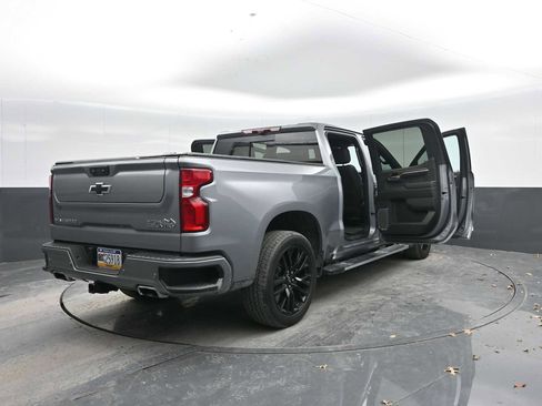 Used 2024 Chevrolet Silverado 1500 High Country w/ Technology Package image 42