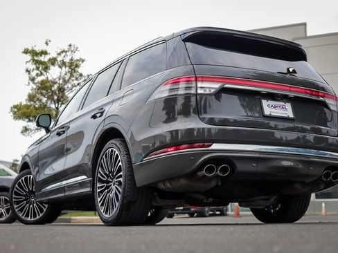 Used 2020 Lincoln Aviator Black Label w/ Dynamic Handling Package AWD/4WD image 2