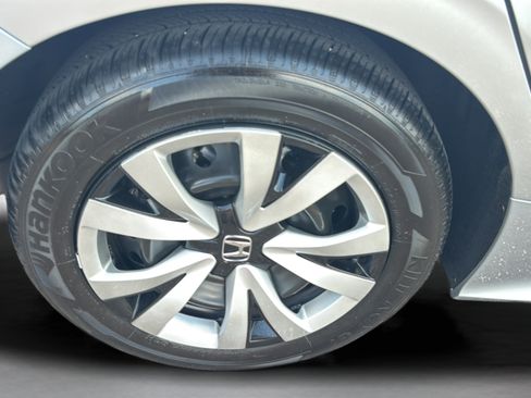 Certified 2026 Honda Civic LX image 32