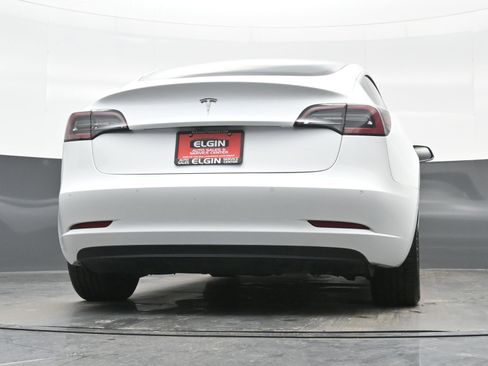 Used 2018 Tesla Model 3 Long Range image 28