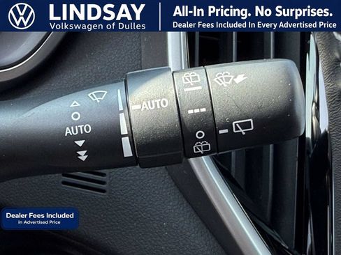 Used 2024 Subaru Ascent Touring AWD/4WD image 24