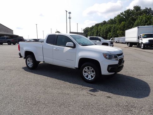 Used 2022 Chevrolet Colorado LT w/ Fleet Safety Package RWD image 10