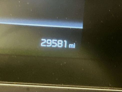 Used 2025 Kia Sportage LX image 19