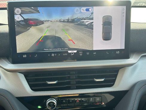 New 2026 Ford Explorer Active AWD/4WD image 23
