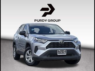 Used 2023 Toyota RAV4 LE FWD video 1