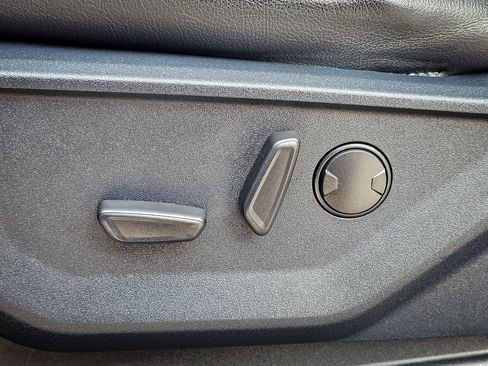 Used 2023 Ford F150 XLT w/ Equipment Group 302A High image 19