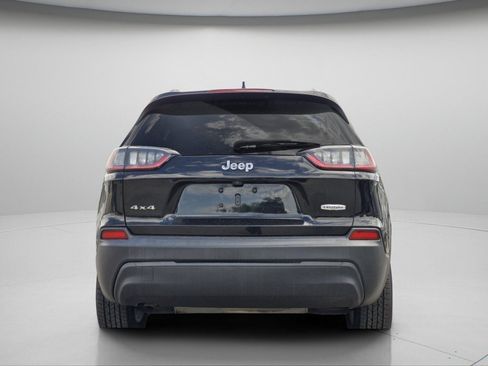 Used 2019 Jeep Cherokee Latitude w/ Popular Appearance Group AWD/4WD image 18